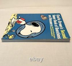 Snoopy Peanuts Charlie Brown Super Book of Questions and Answers Children's Bo