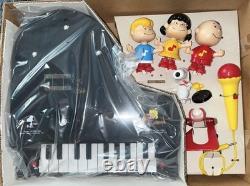 Snoopy Peanuts SCHROEDER PIANO Battery Op. 1985 Vtg Toy Lucy Charlie Brown withBox