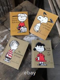 Snoopy Vintage Book Picture Book Set of 4 Snoopy Charlie Brown Lucy Linus
