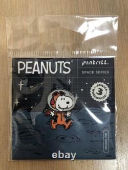 Snoopy m24H Charlie Brown Woodstock Nasa Astronauts Batch