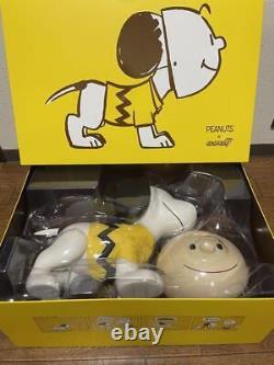 Snoopy x super 7 figure limited Comic Constant PEANUTS Charlie brown rare