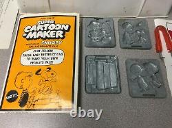 Super Cartoon Maker with Snoopy Peanuts Charlie Brown Vintage Thing Maker Molds
