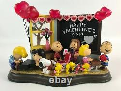 The Danbury Mint PEANUTS Happy Valentines Day! Lighted Charlie Brown Sculpture