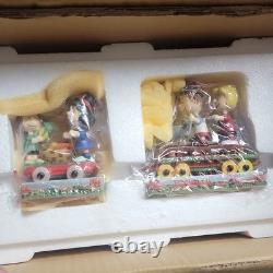 The Danbury Mint Peanuts Thanksgiving Special Resin Figurine Set Charlie Brown