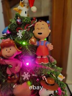 The Peanuts Christmas Tree Danbury Mint Charlie Brown Snoopy Large