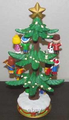 The Peanuts Musical Christmas Tree Danbury Mint Charlie Brown Snoopy Linus