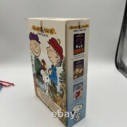 UFS Peanuts Snoopy Charlie Brown Lucy & Gang Flat Square Ornaments Set of 9 /DVD