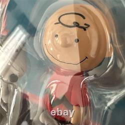 Ultra Detail Figures Snoopy And Charlie Brown