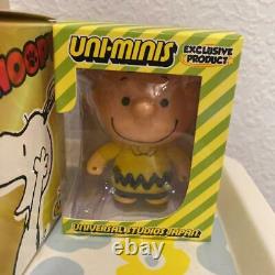 Uni-minis Snoopy Figure Charlie Brown