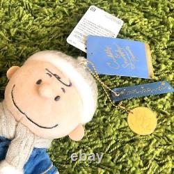 Uniba Usj Snoopy Charlie Brown Key Chain Winter Limited Color
