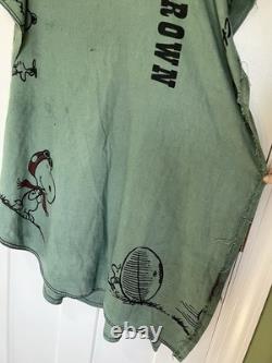 VERY RARE Vntg Snoopy And Charlie Brown Green Poncho Woodstock Peanuts Display