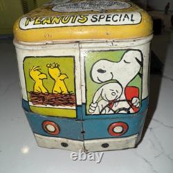 VTG Charlie Brown Tin Litho Bus Happiness is an Annual Outing Very Rare