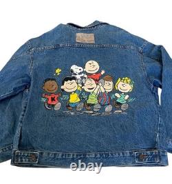VTG Knott's Camp Snoopy Peanuts Denim Jean Jacket USA Charlie Brown Snoopy 80s