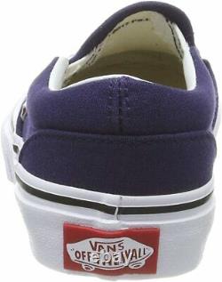 Vans Off The Wall Men's X Peanuts Charlie Brown Snoopy Christmas Slip-On Shoes