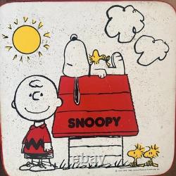 Vintage 1965 Peanuts Snoopy & Charlie Brown Children's Kids Table Mid-Century