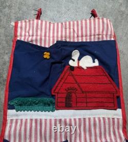 Vintage 1966 Peanuts Snoopy Wall Organizer Simon Simple Charlie Brown Lucy nails