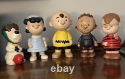 Vintage 1968 Ceramic Figurines Charlie Brown, Lucy, Linus, Snoopy & Franklin