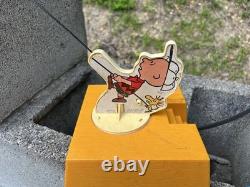Vintage 1973 Mattel Vertibird Snoopy & His Flyin' Doghouse Charlie Brown Set