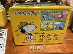 Vintage 1980s Charlie Brown peanuts snoopy metal lunchbox Nos wt thermos