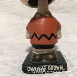 Vintage Charlie Brown Bobblehead Figure Figurine Snoopy