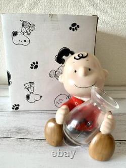 Vintage Charlie Brown Object Figurine Vase Snoopy