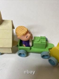 Vintage Charlie Brown Snoopy Linus Lucy 1952 Rubber Cars Orig Peanuts Schulz