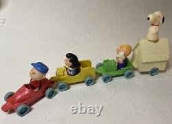 Vintage Charlie Brown Snoopy Linus Lucy 1952 Rubber Cars Orig Peanuts Schulz