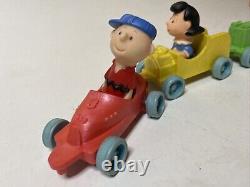 Vintage Charlie Brown Snoopy Linus Lucy 1952 Rubber Cars Orig Peanuts Schulz