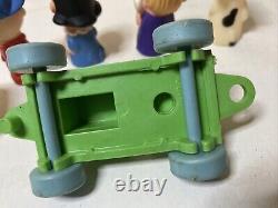 Vintage Charlie Brown Snoopy Linus Lucy 1952 Rubber Cars Orig Peanuts Schulz