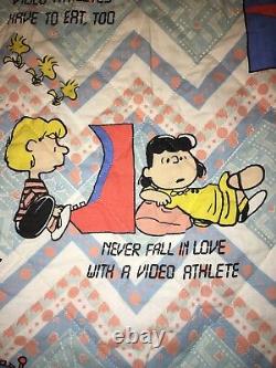 Vintage Charlie Brown Snoopy Peanuts Quilted Blanket Arcade Video Games 80x107
