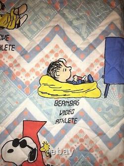 Vintage Charlie Brown Snoopy Peanuts Quilted Blanket Arcade Video Games 80x107