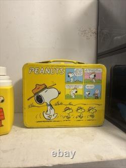 Vintage Peanuts Charlie Brown Snoopy Lunchbox yellow 1965 WithThermos Mint Paint