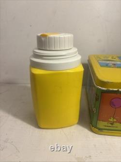 Vintage Peanuts Charlie Brown Snoopy Lunchbox yellow 1965 WithThermos Mint Paint