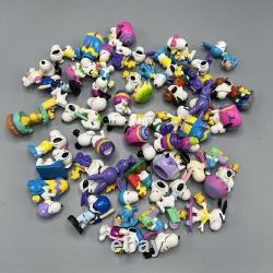 Vintage Peanuts Snoopy 2 Figurine Lot Of 43 United Feature