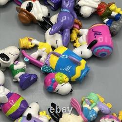 Vintage Peanuts Snoopy 2 Figurine Lot Of 43 United Feature