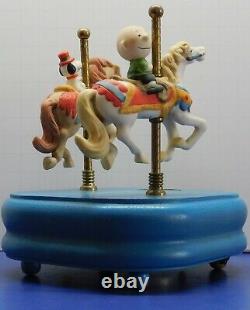 Vintage Peanuts Snoopy Charlie Brown Carousel Ceramic Willetts Music Box Rare
