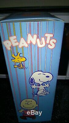 Vintage Pelham Puppet Snoopy Peanuts Charlie Brown Marionette Puppet Boxed