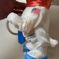 Vintage Retro Snoopy Astronaut 1969 with United Features Syndicate Box X-CLEAN