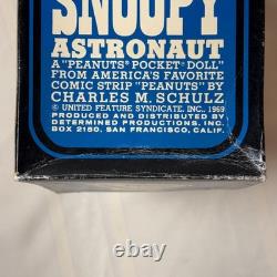Vintage Retro Snoopy Astronaut 1969 with United Features Syndicate Box X-CLEAN