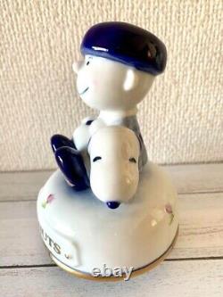 Vintage Snoopy Charlie Brown Figurine Pottery Music Box working Object
