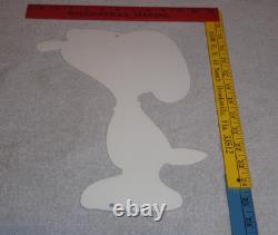 Vintage Snoopy Dog Peanuts Diecut 13 Metal Charles M Schulz Comic Tv Movie Sign