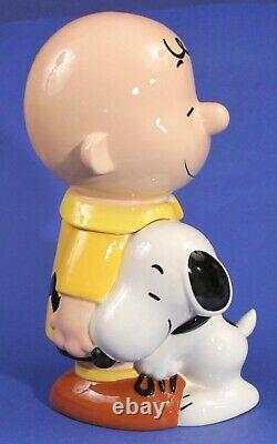 Vintage Westland Giftware Peanuts SNOOPY Hugging CHARLIE BROWN 13 1/2 Cookie Jar