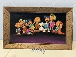 Vintage black velvet peanuts and the gang. Snoopy, Charlie Brown and friends. 23
