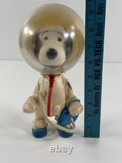 Vtg 1969 Snoopy Spaceman toy REPAIR Astronaut Space Charlie Brown Peanuts