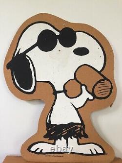 Vtg Charlie Brown Peanuts Snoopy Joe Cool Shades Soda Cork Bulletin Board 22.5