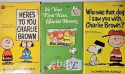 Vtg Charlie Brown Peanuts Snoopy Paperback Collection Charles Schultz 21 Books