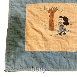 Vtg Peanuts Snoopy Woodstock Charlie Brown Patch Quilt Blanket Early 50s