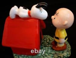 Westland Snoopy Charlie Brown Kennel Pottery Figure Figurehead