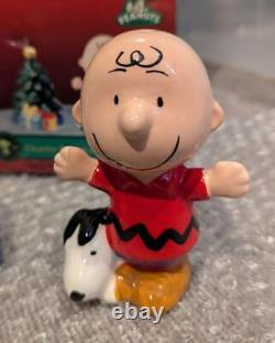 Westland snoopy charlie brown Vintage christmas salt & pepper shakers