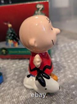 Westland snoopy charlie brown Vintage christmas salt & pepper shakers